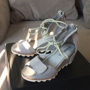 WOMEN’S JOANIE™ ANKLE LACE SANDAL